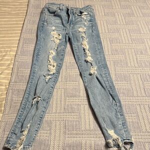 American Eagle Outfitters Light Blue Distressed Skinny Jeans